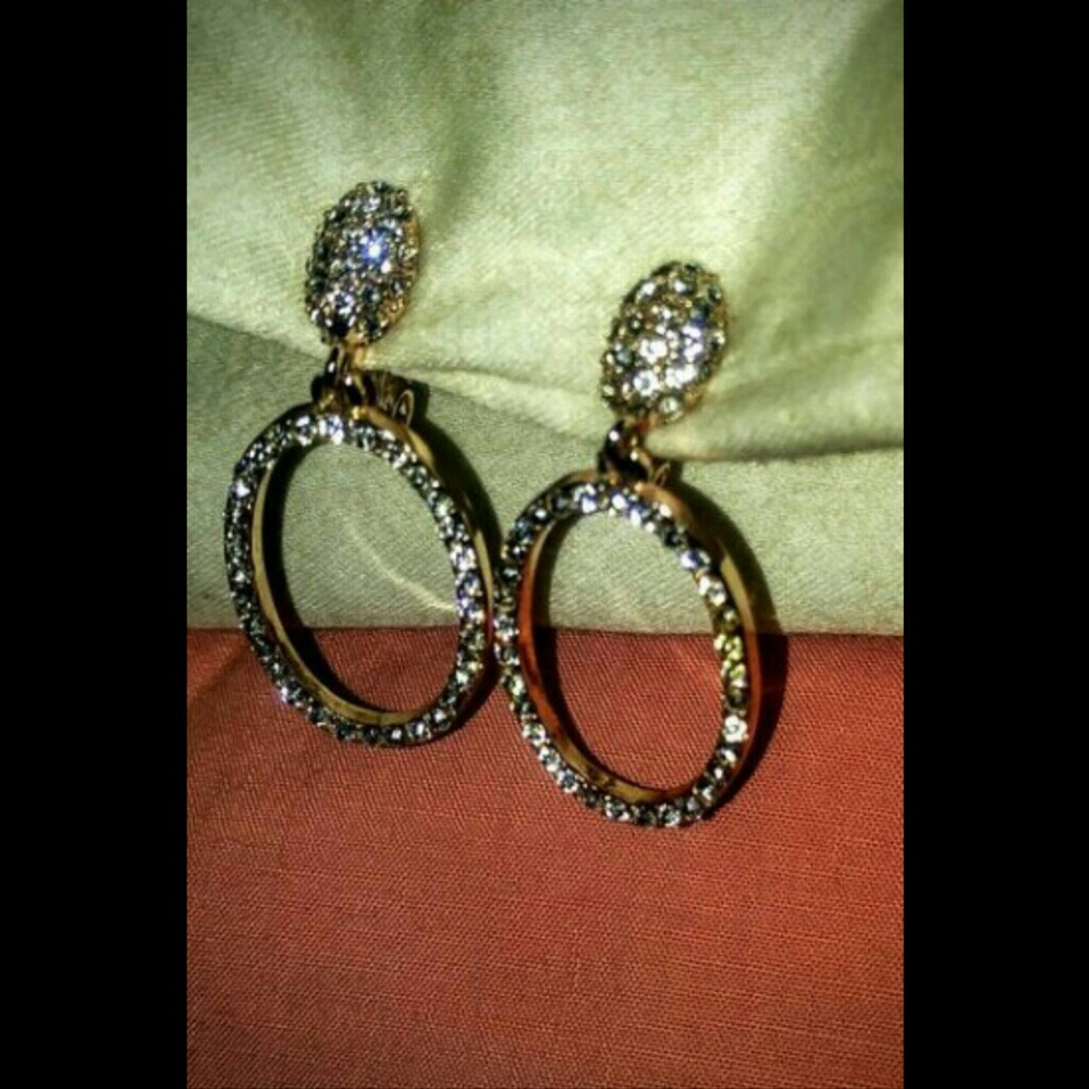 🔴New CZ Clasp earrings